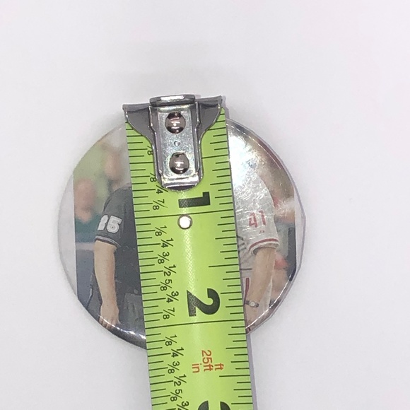 Button Pin - Picture 6 of 7